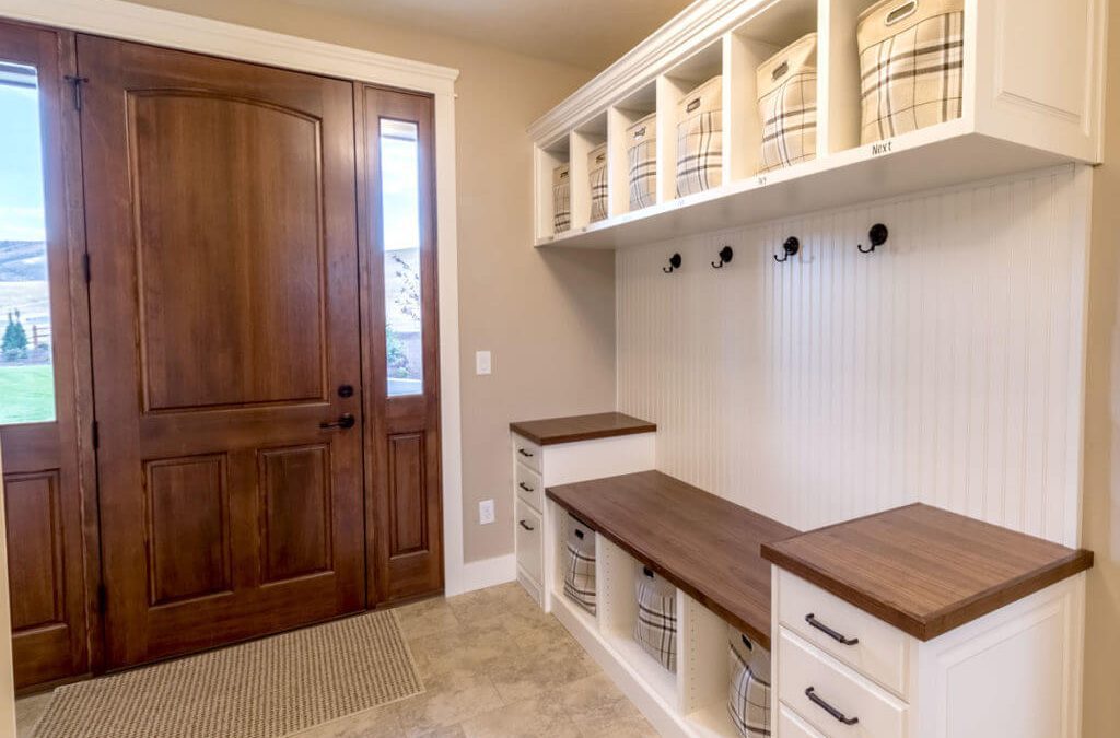 Mudroom & Laundry Room Cabinets Built for Cache Valley Winters: Boot Benches, Lockers, and Drop Zones That Work